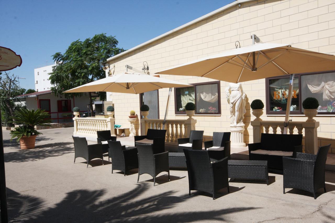 Villaggio Albergo Cervo Zapponeta Exteriör bild
