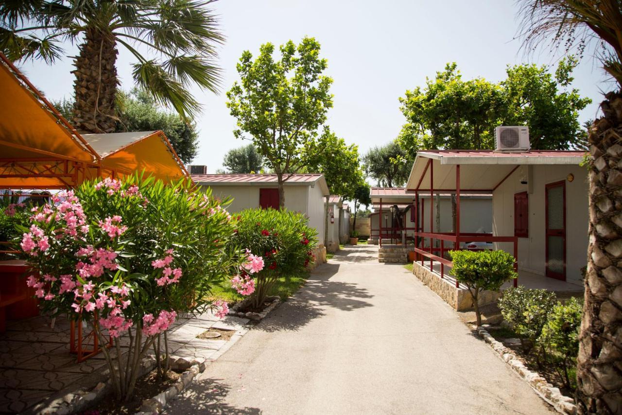 Villaggio Albergo Cervo Zapponeta Exteriör bild